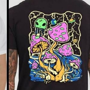 NOBRAND graphic tee back design neon mushroom alien artwork